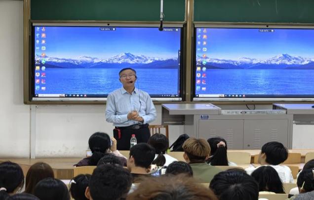 国安教育入课堂 青春护航启新程｜书院举办新生国家安全教育系列讲座